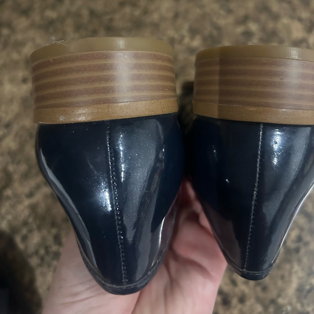 Saks fifth avenue patent loafers size 10 - Picture 2 of 9